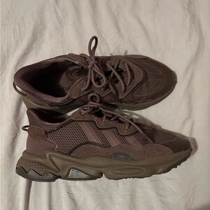 Adidas Wmns Ozweego 'Earth Strata'